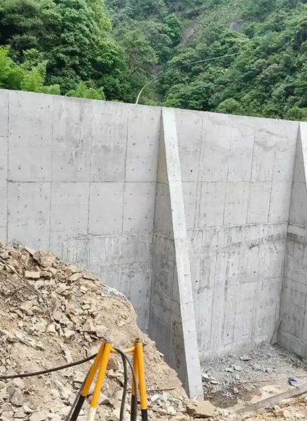 商丘虞城县重力式挡土墙